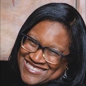 Meet your Posher, Glenda